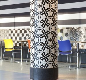 <span>Baarnsch Lyceum</span><i>→</i>